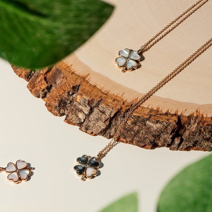 Clover- A Four-Leaf Clover Pendant Made with Mother of Pearl
